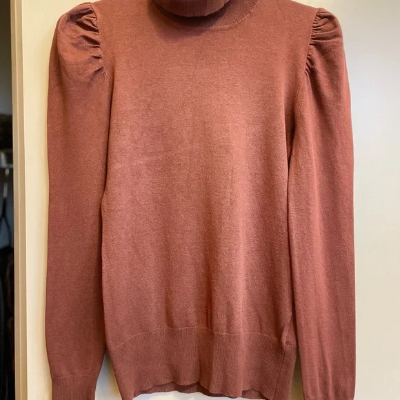 Turtle neck sweater - Picture 3 of 4